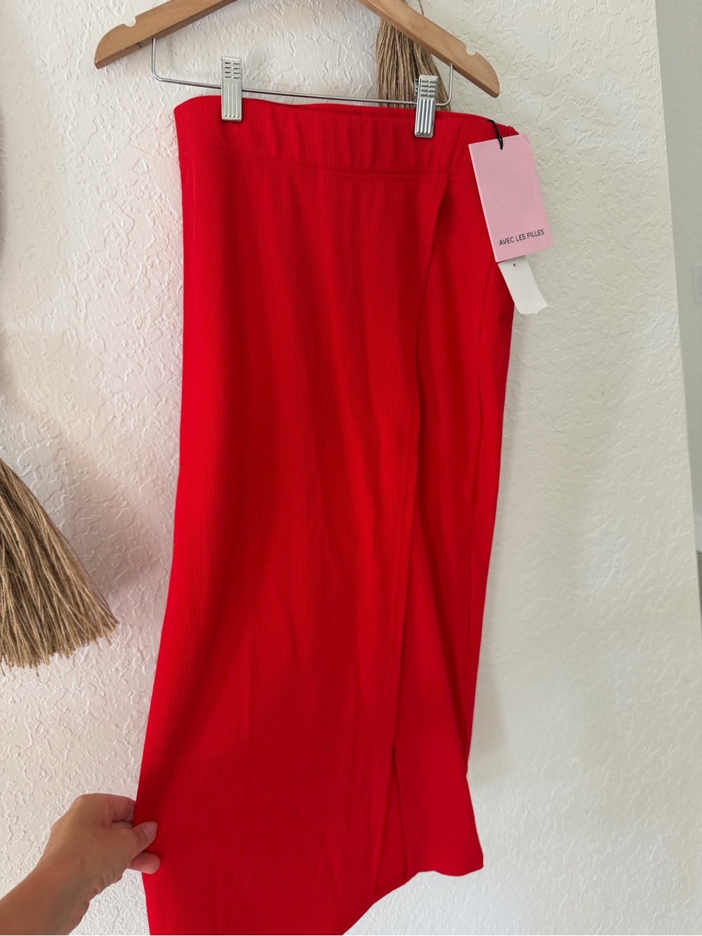Avec Les Filles  Bright Red midi  Ribbed Skirt